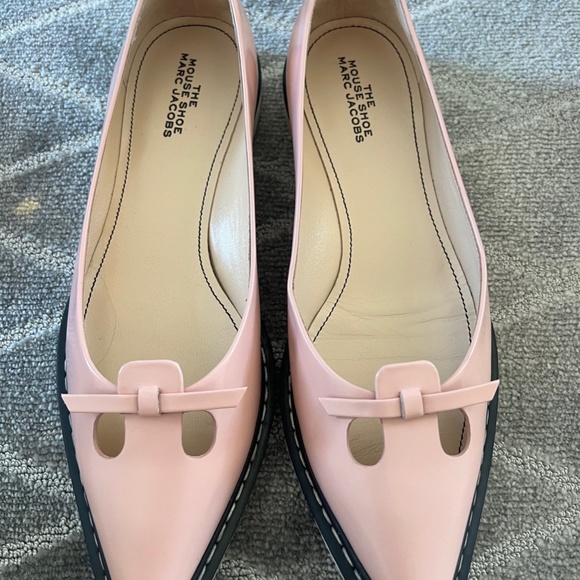 Marc Jacobs Size 7 Light Pink Leather with White Outer Sole - Picture 8 of 8